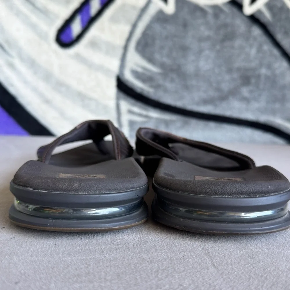 Size 12 - Reef Men's Leather Fanning Bottle Opener Sandals